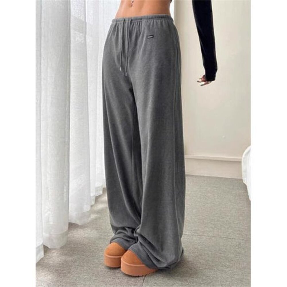 Relaxed Fit Drawstring Pants - Picture 4 of 16
